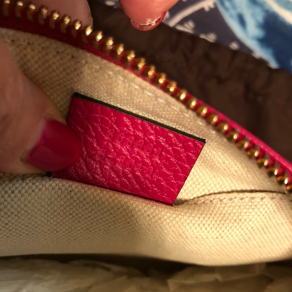 Gucci Pebble Blossom Pink - Picture 5 of 10